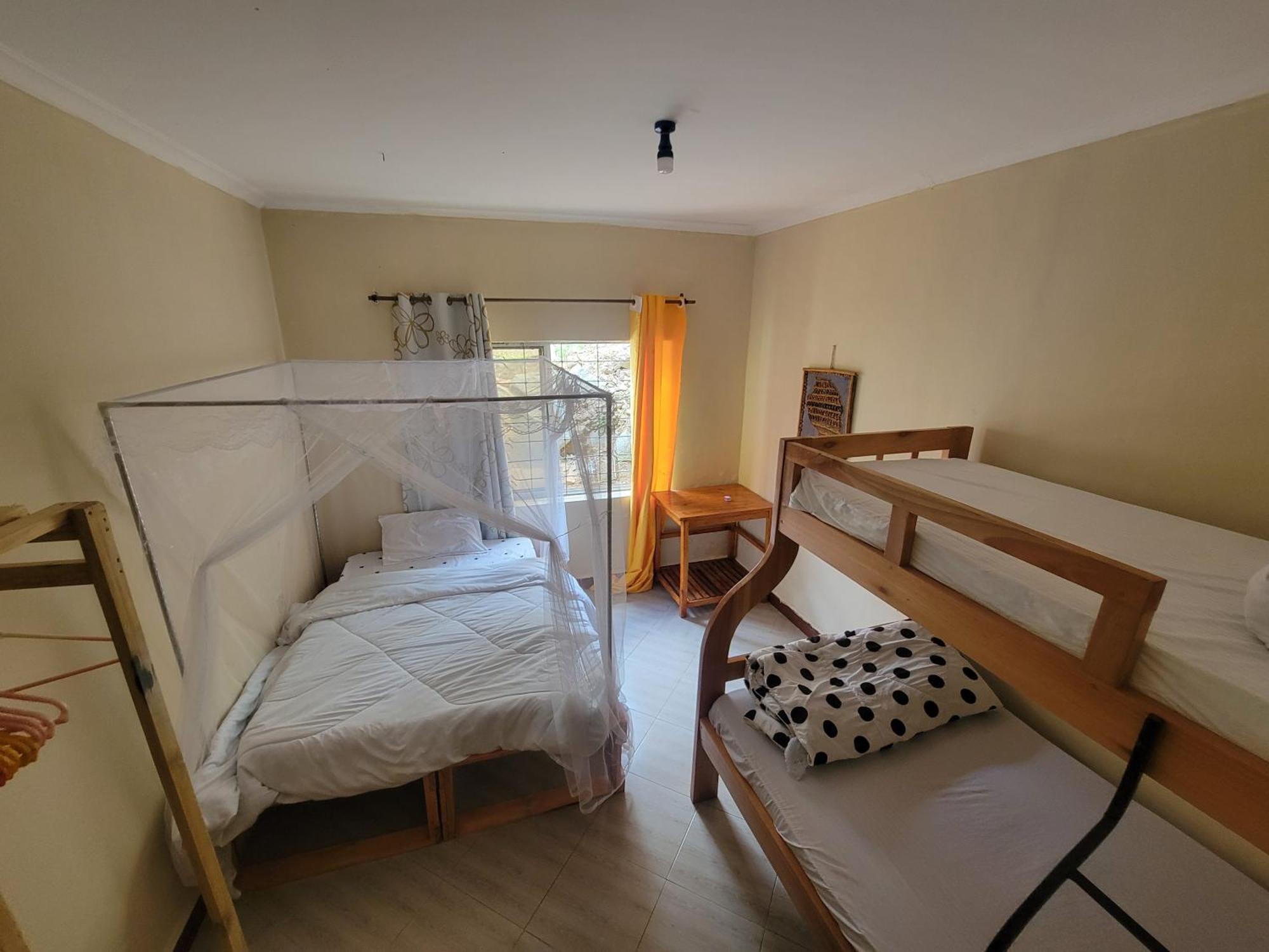 Safari Junction Backpackers Hostel Iringa Exterior photo