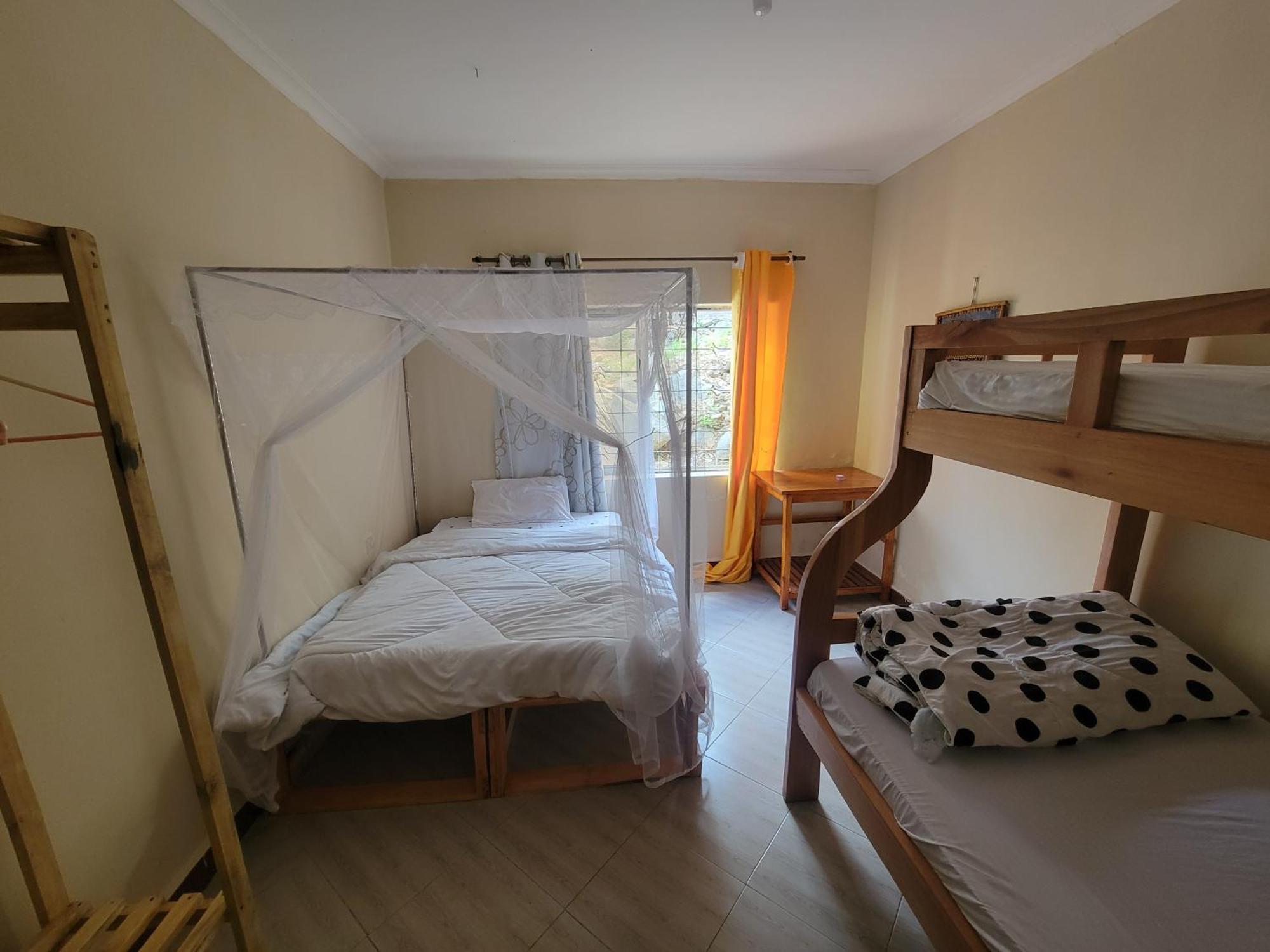 Safari Junction Backpackers Hostel Iringa Exterior photo