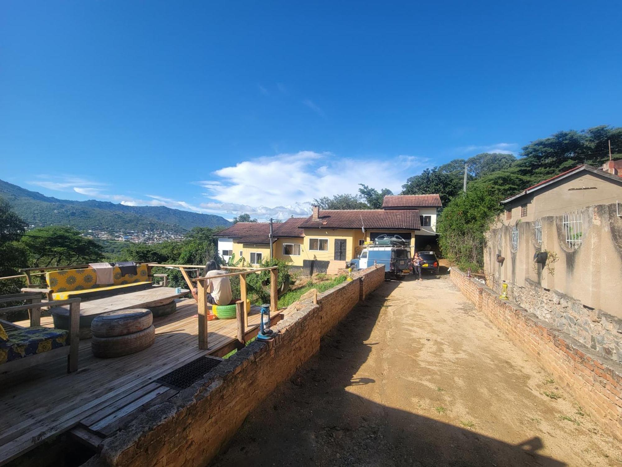 Safari Junction Backpackers Hostel Iringa Exterior photo